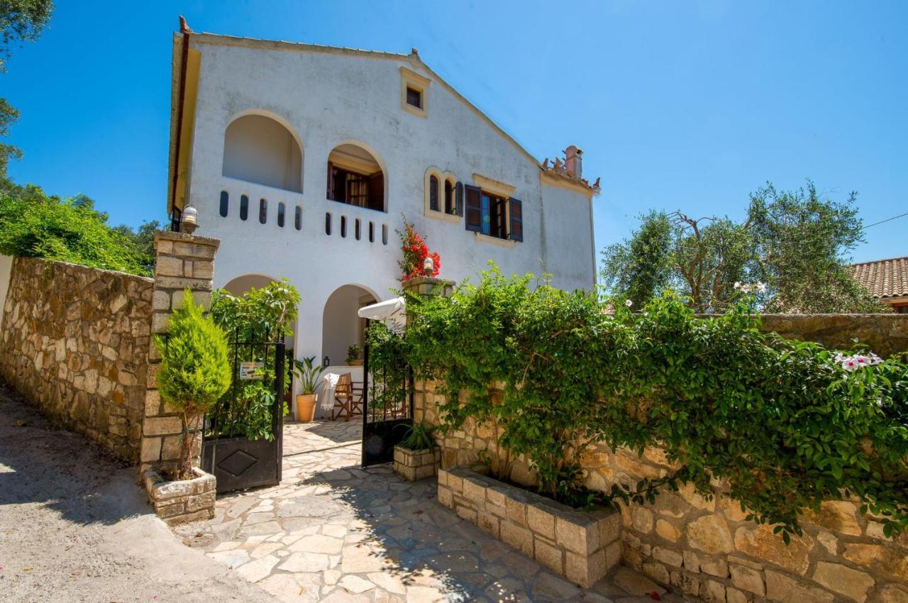 Villa Eleni Paxos Гайос Экстерьер фото